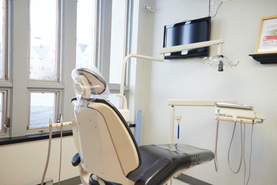 Dental treatment room